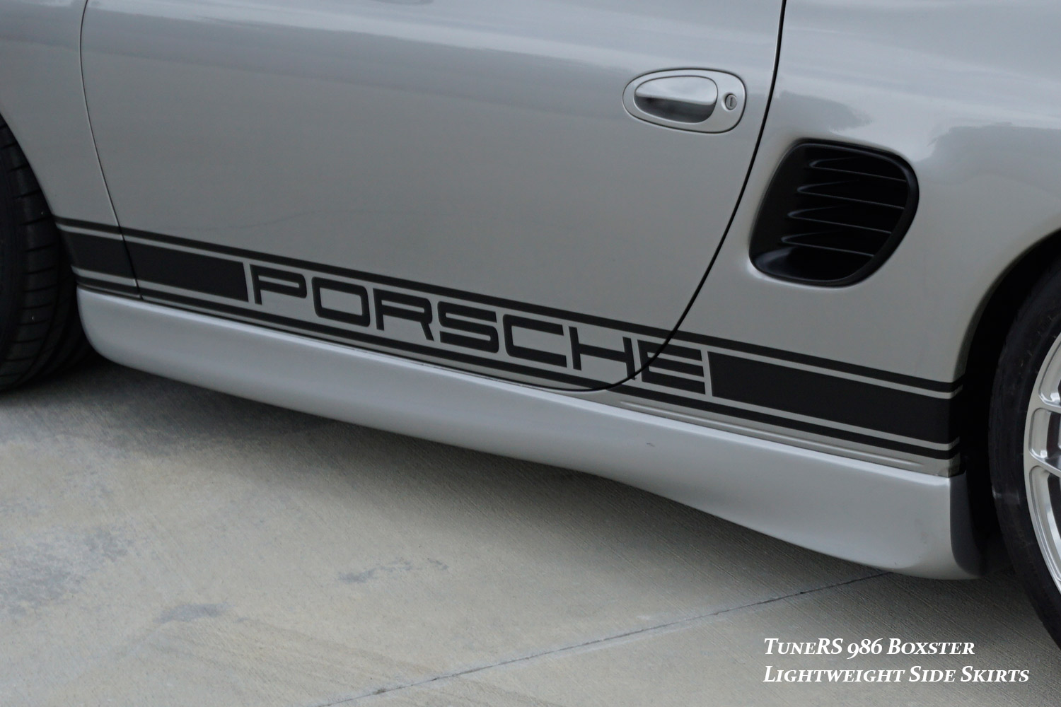 TRS 986 Lightweight Side Skirt Kit - Image 10