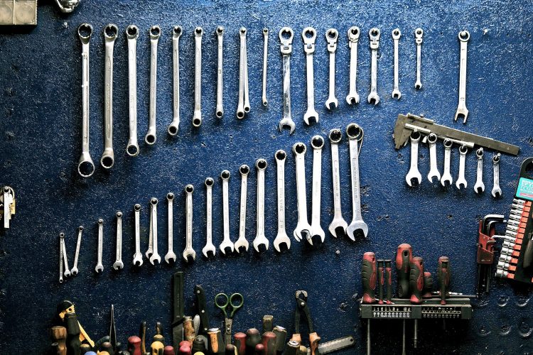 Tools & equipment — photo 1