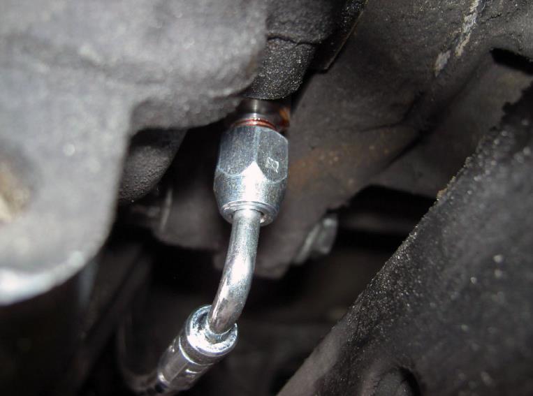 Connect the oil line at the DOF flange — photo 2